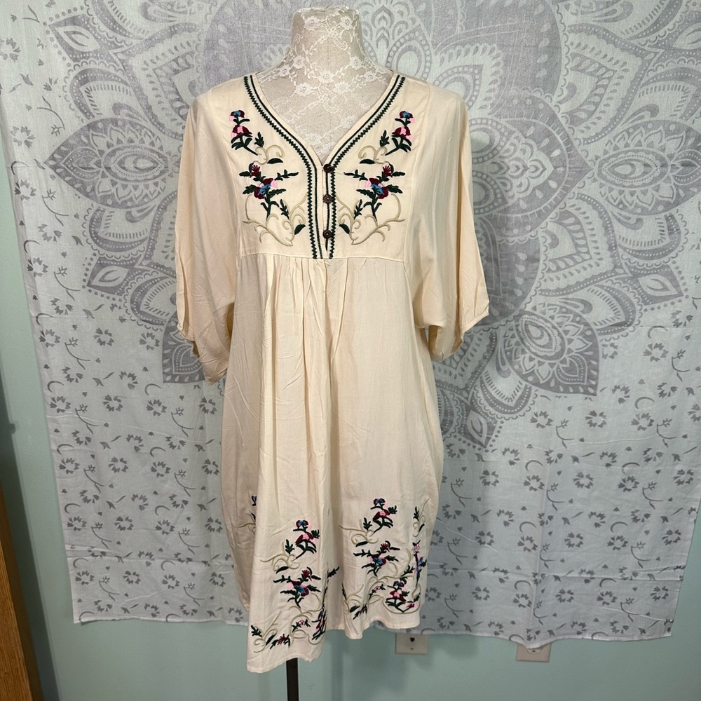 New $42 Amazon Peasant Festival Embroidered Tunic Nightgown Button Dress Ivory L